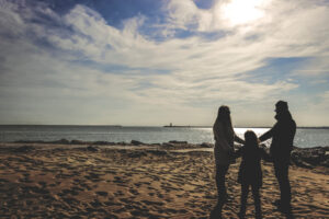 famiglia in spiaggia